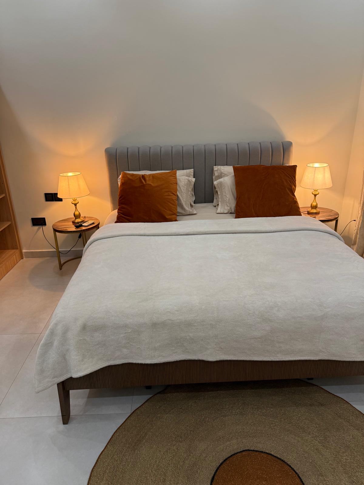 PACKAGE 1 — Shared Heritage Stay